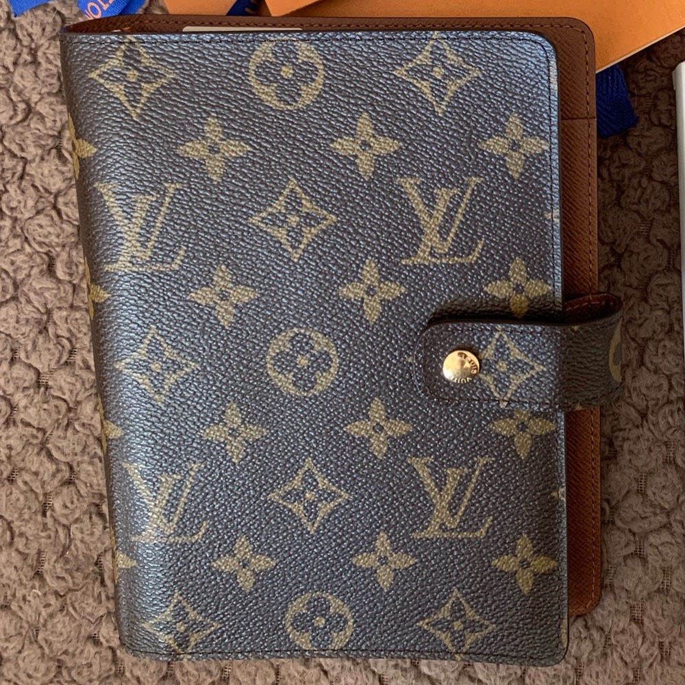 Louis Vuitton MM Monogram Agenda